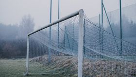 Stelian a fost ucis de poarta de fotbal mutată de primărie! Rudele tânărului sunt devastate: „Nu ne vine să credem”